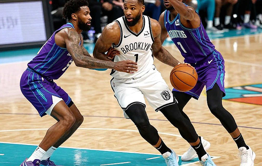 Bốn khoảng trống và một huyền thoại: Panathinaikos mở màn EuroLeague bằng bài toán chưa có đáp án