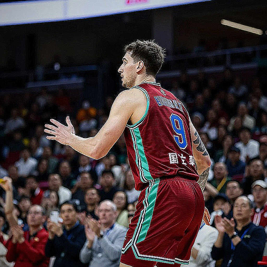 Barça giành vé chung kết Supercopa Endesa sau màn rượt đuổi nghẹt thở với Valencia Basket